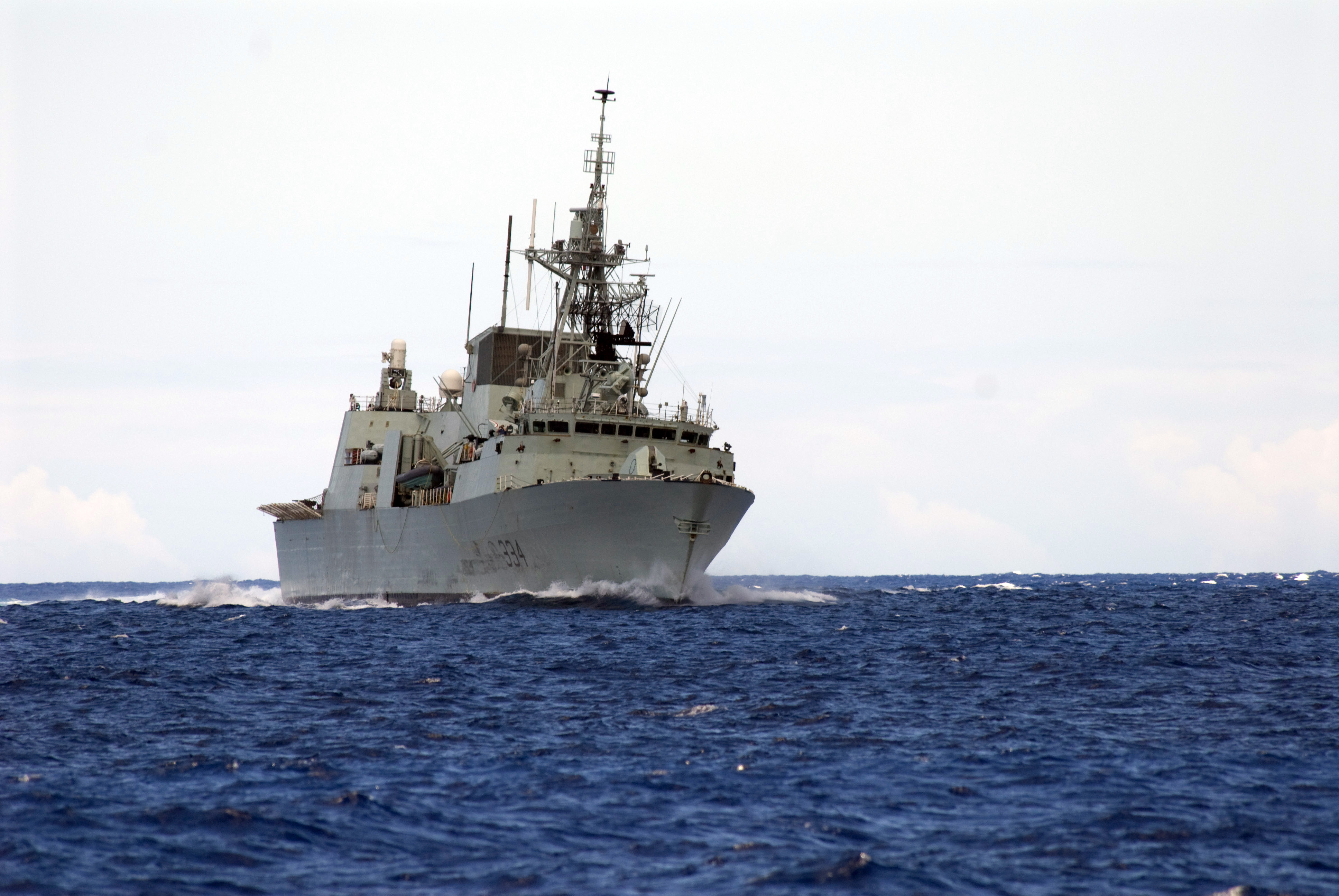 HMCS Regina (FFH 334) #8