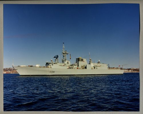 HMCS Regina (FFH 334) #14
