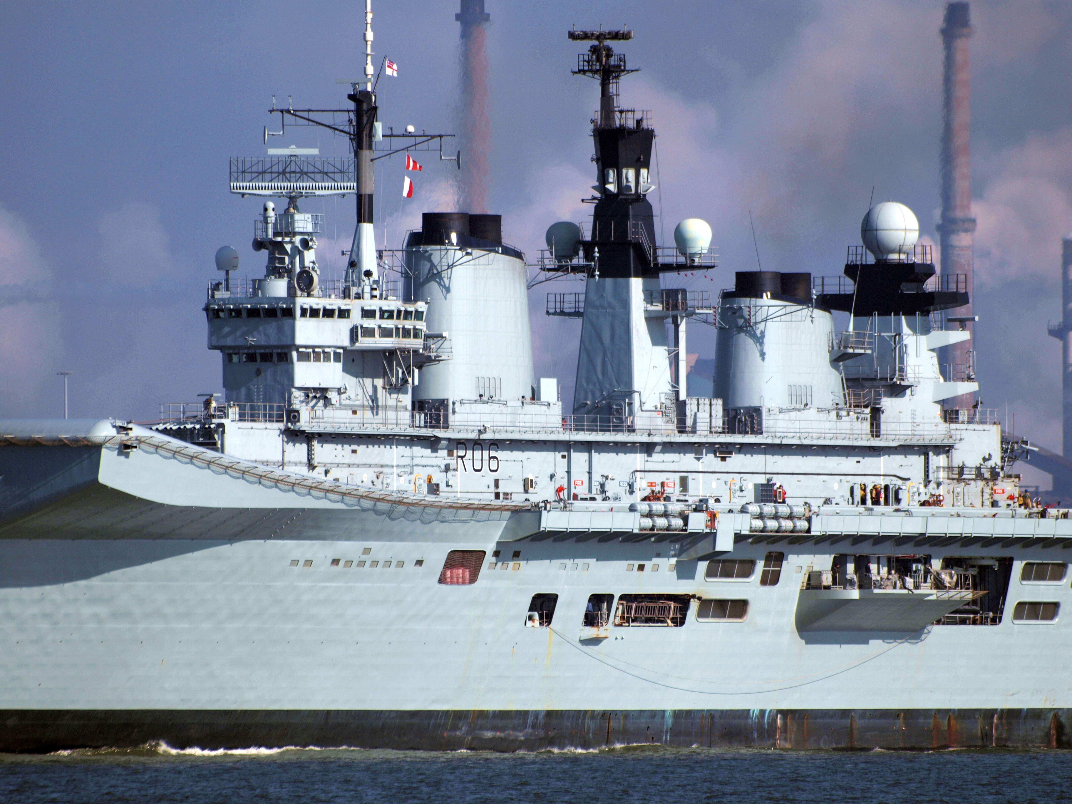 HMS Illustrious (R06) Pics, Military Collection