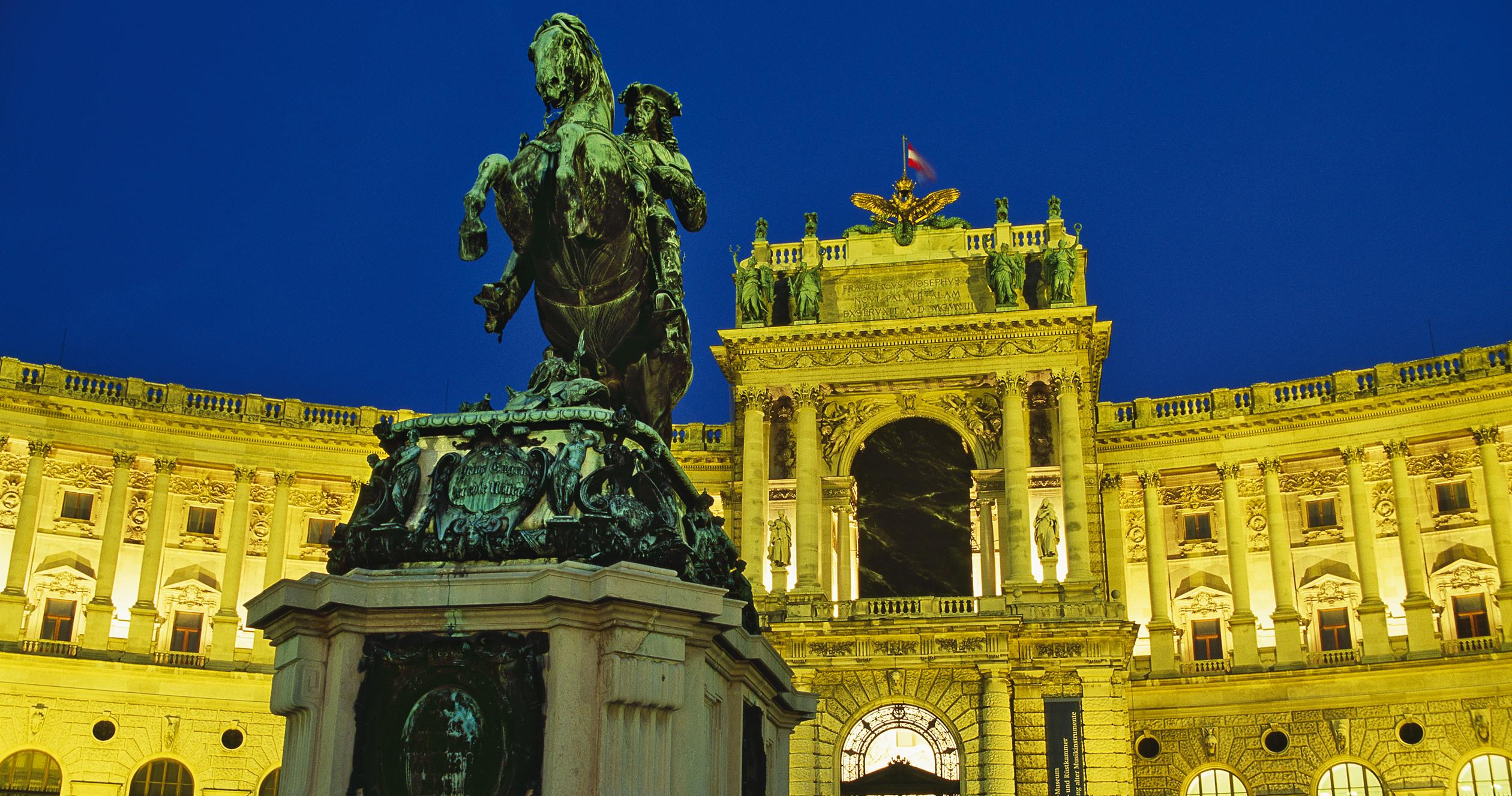 HD Quality Wallpaper | Collection: Man Made, 2520x1326 Hofburg Palace