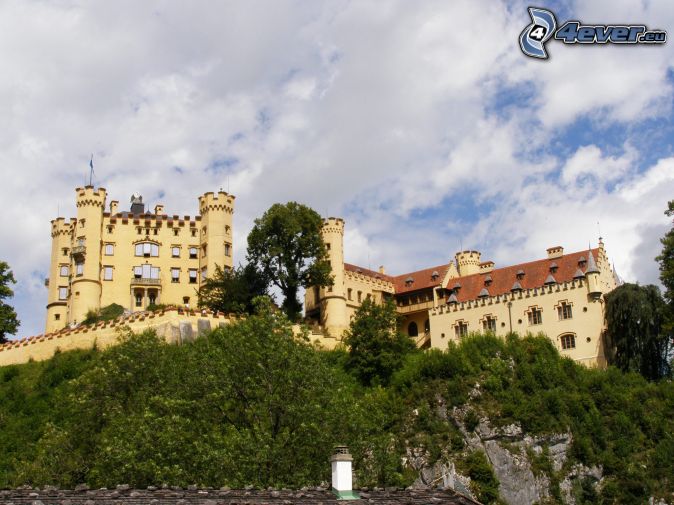 Hohenschwangau Castle Backgrounds, Compatible - PC, Mobile, Gadgets| 674x505 px