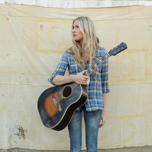300x300 > Holly Williams Wallpapers