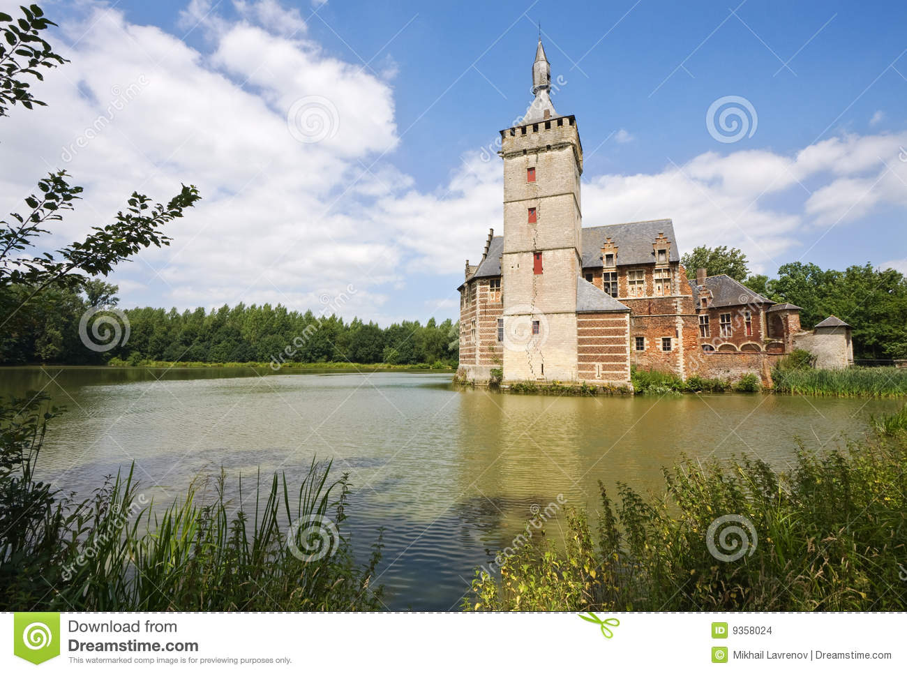 Amazing Horst Castle Pictures & Backgrounds
