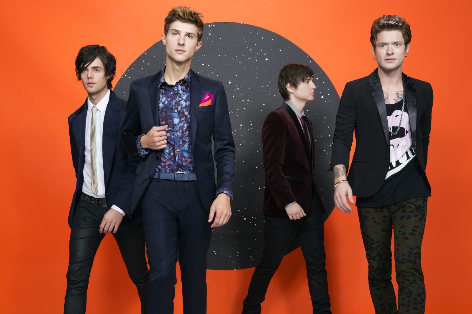 1600x1067 > Hot Chelle Rae Wallpapers
