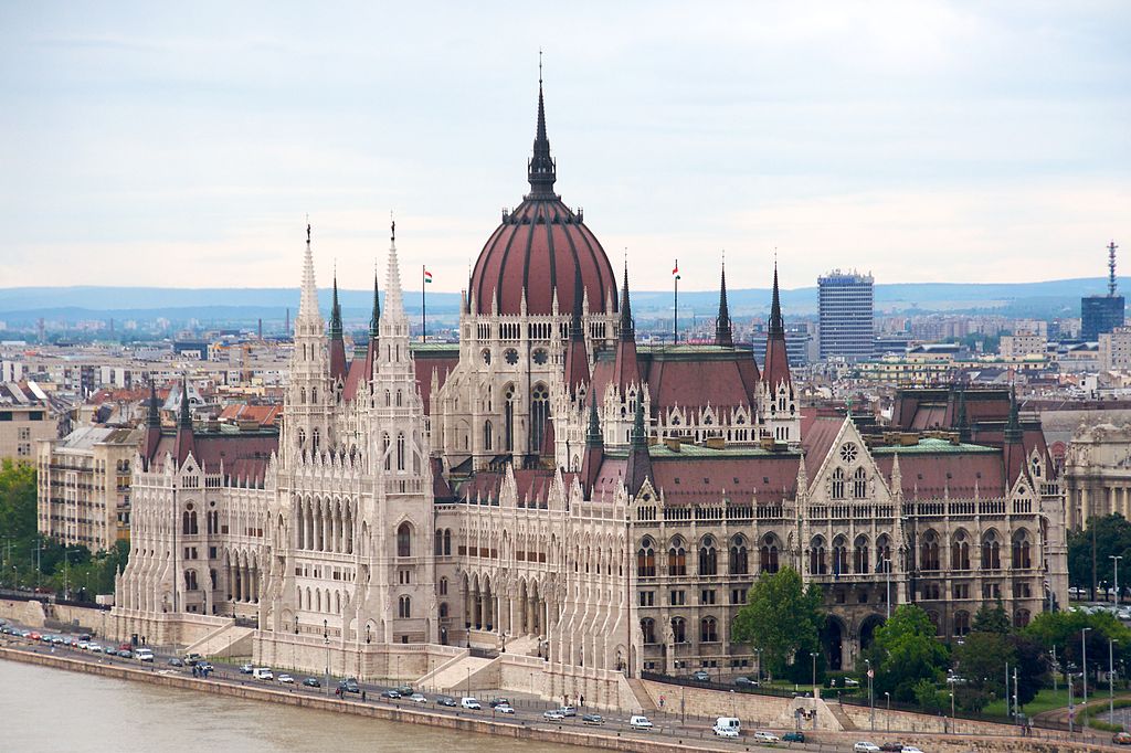 HD Quality Wallpaper | Collection: Man Made, 1024x682 Hungarian Parliament Building