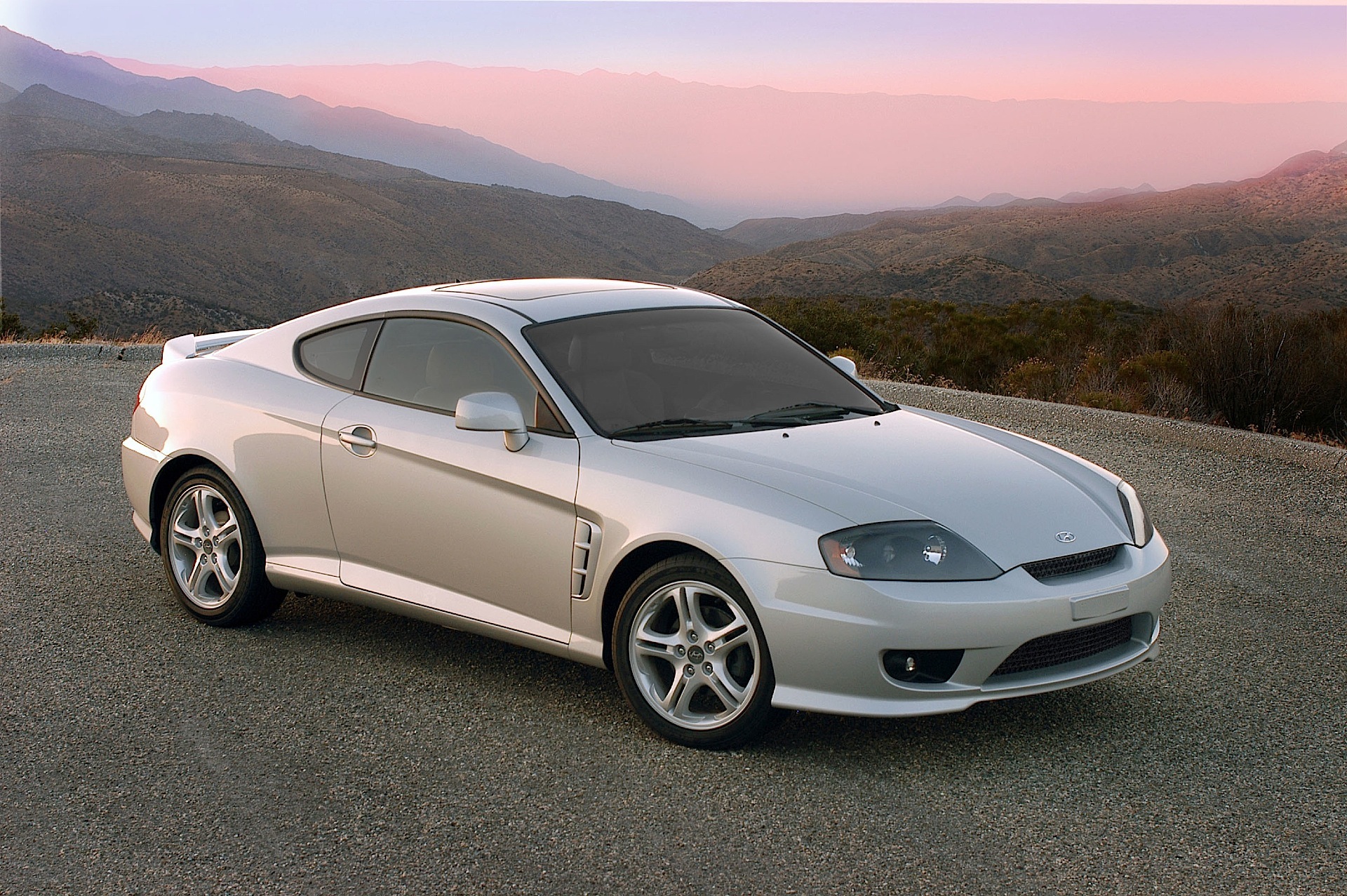 HQ Hyundai Coupe Wallpapers | File 918.73Kb