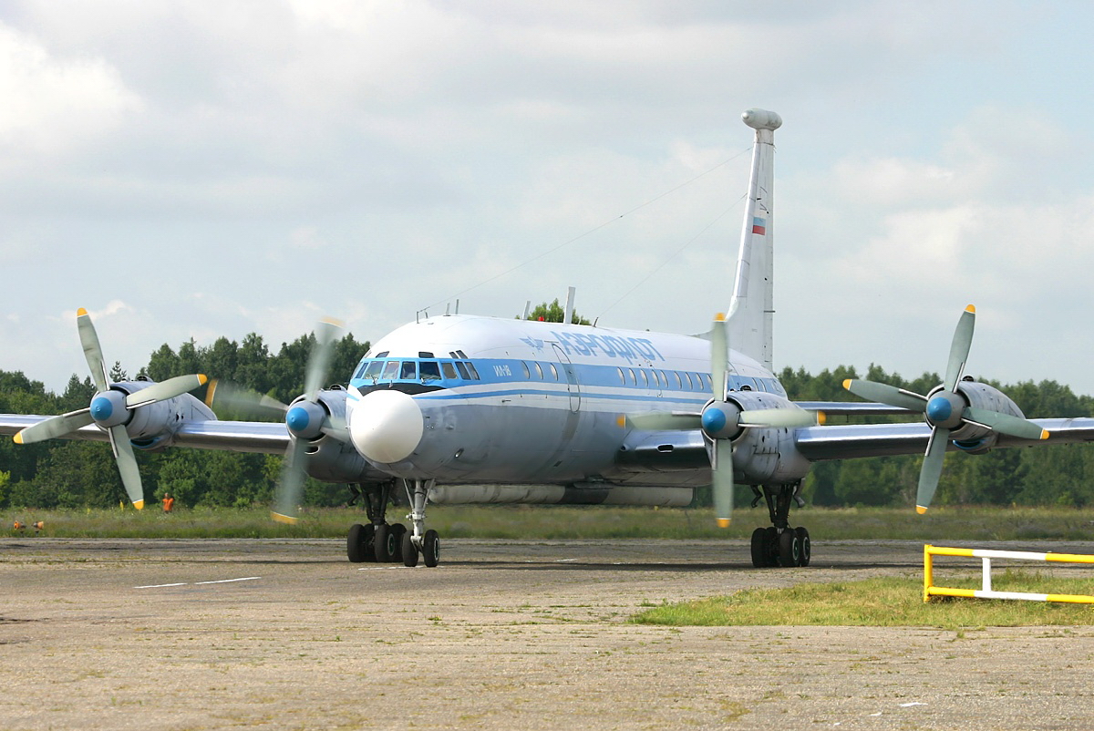 Ilyushin Il-22 #1