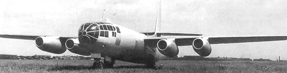 Ilyushin Il-22 #19
