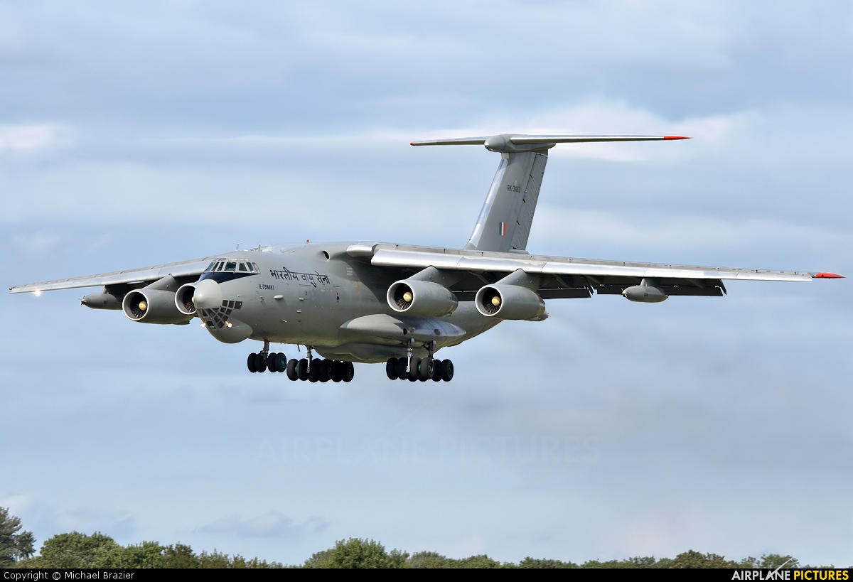 Nice Images Collection: Ilyushin Il-78 Desktop Wallpapers