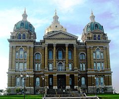 HD Quality Wallpaper | Collection: Man Made, 240x201 Iowa State Capitol