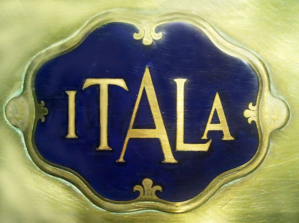 Itala Backgrounds on Wallpapers Vista