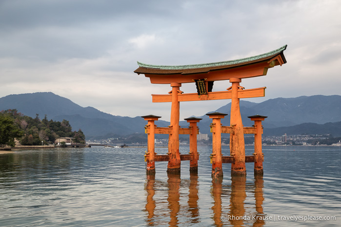 Nice Images Collection: Itsukushima Gate Desktop Wallpapers