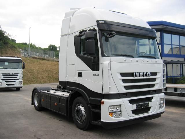 640x480 > Iveco Stralis Wallpapers
