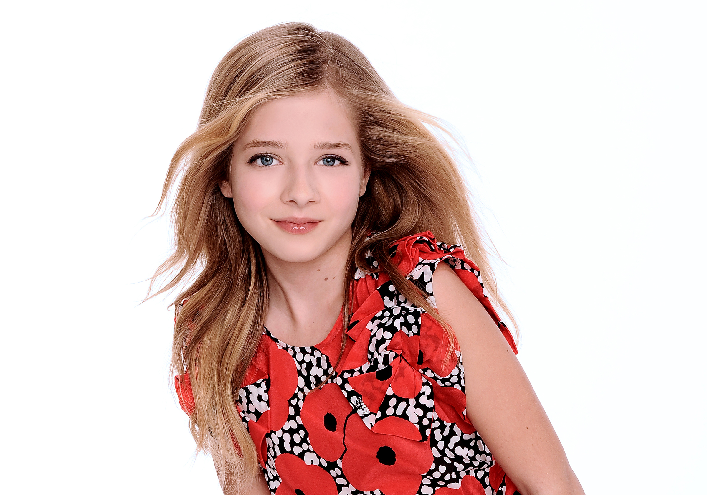 Amazing Jackie Evancho Pictures & Backgrounds