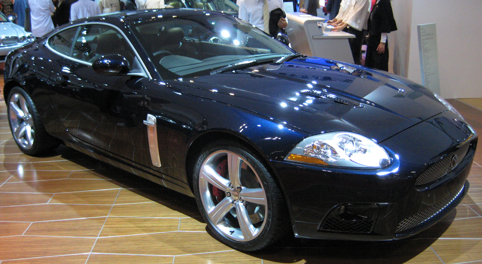 Jaguar XK #22