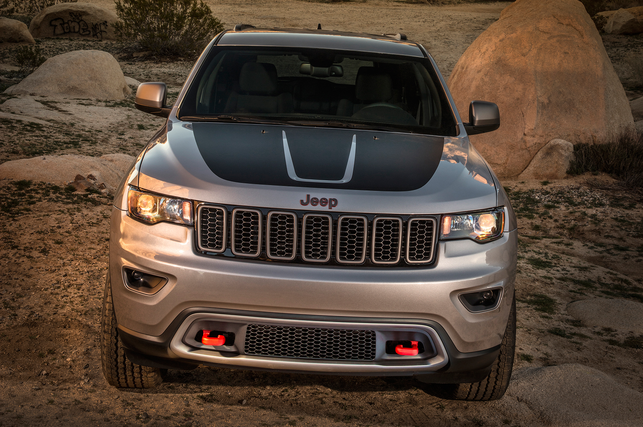 Images of Jeep Grand Cherokee | 2048x1360