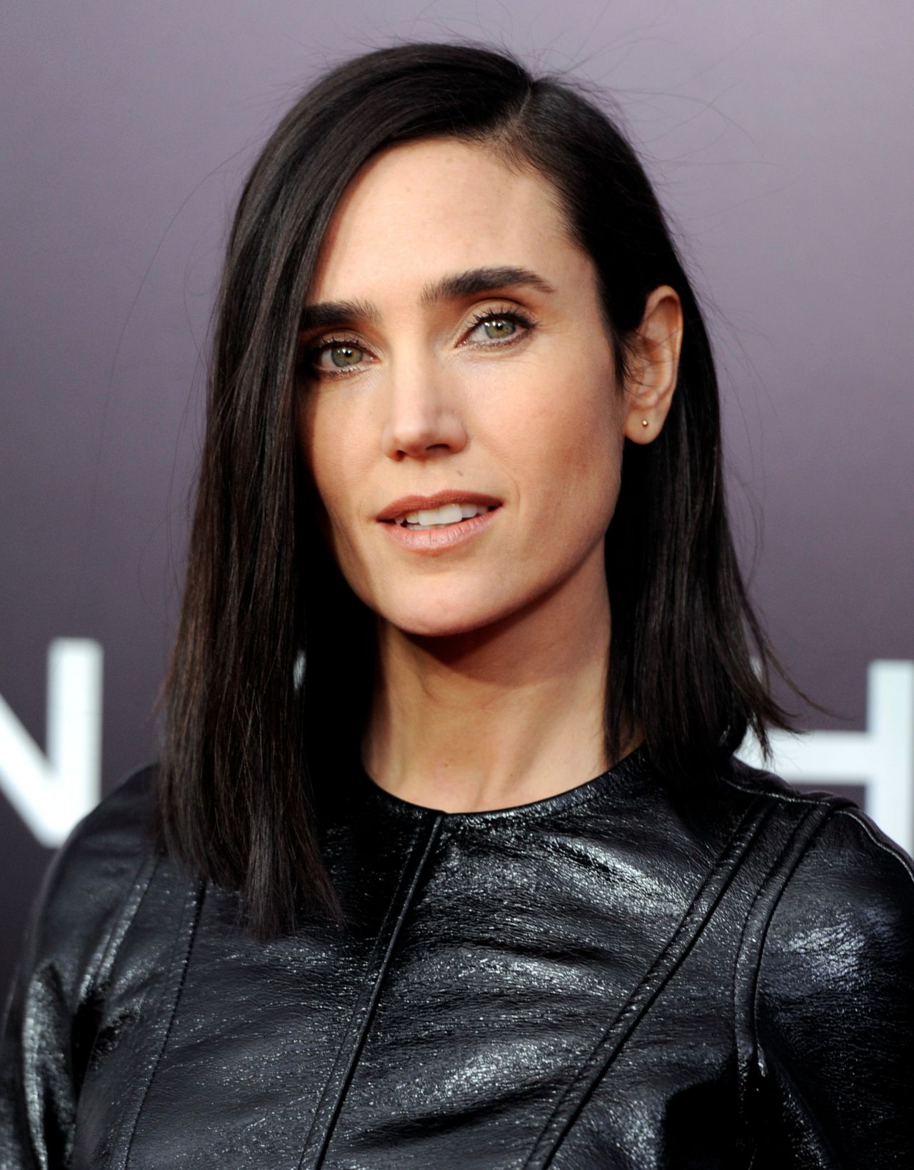 HD Quality Wallpaper | Collection: Celebrity, 1280x1638 Jennifer Connelly