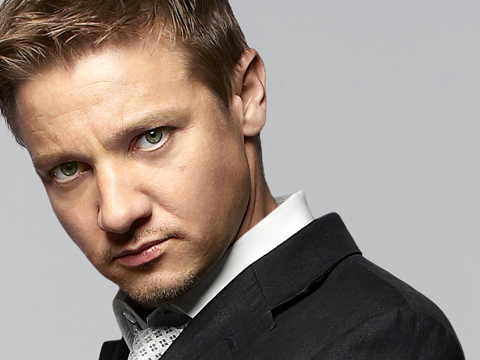 Jeremy Renner Backgrounds, Compatible - PC, Mobile, Gadgets| 1600x1200 px