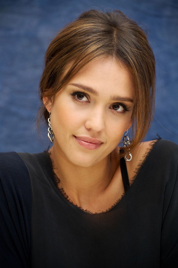 Jessica Alba Backgrounds on Wallpapers Vista