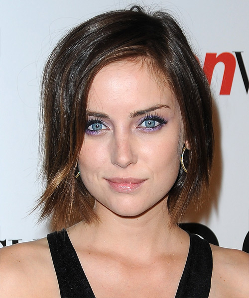 500x600 > Jessica Stroup Wallpapers