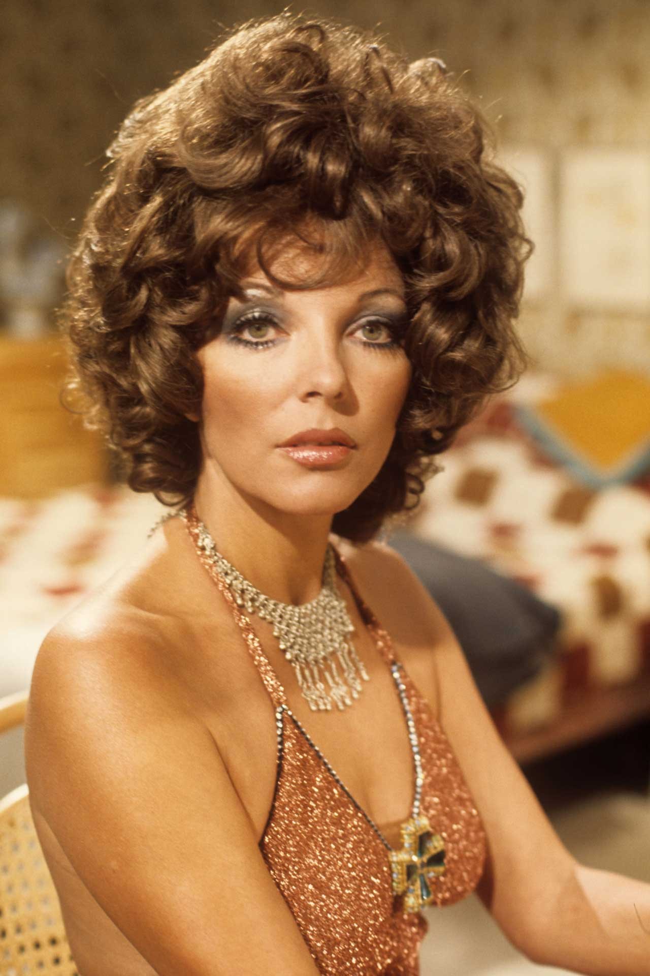 Joan Collins High Quality Background on Wallpapers Vista