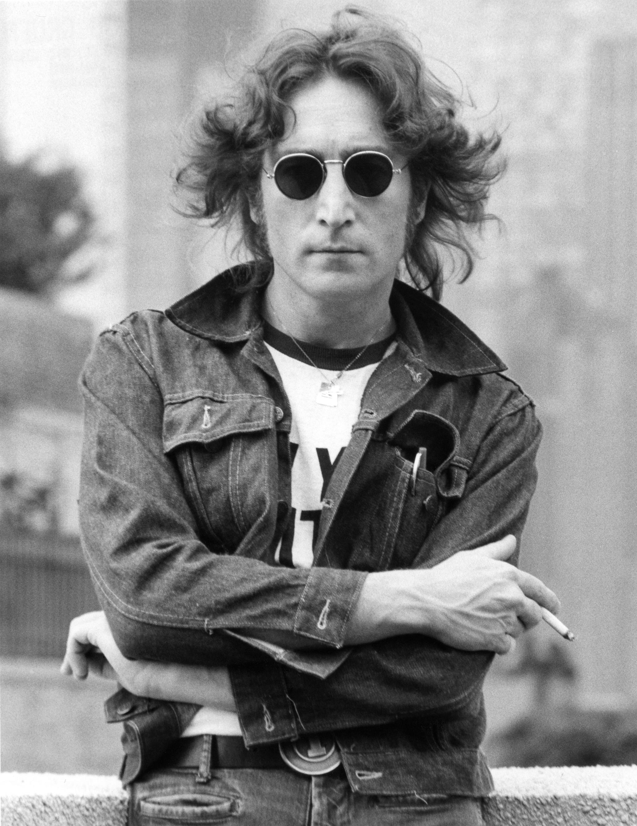 Nice Images Collection: John Lennon Desktop Wallpapers