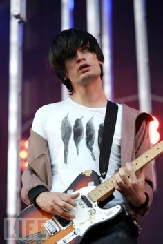 HQ Jonny Greenwood Wallpapers | File 16.81Kb