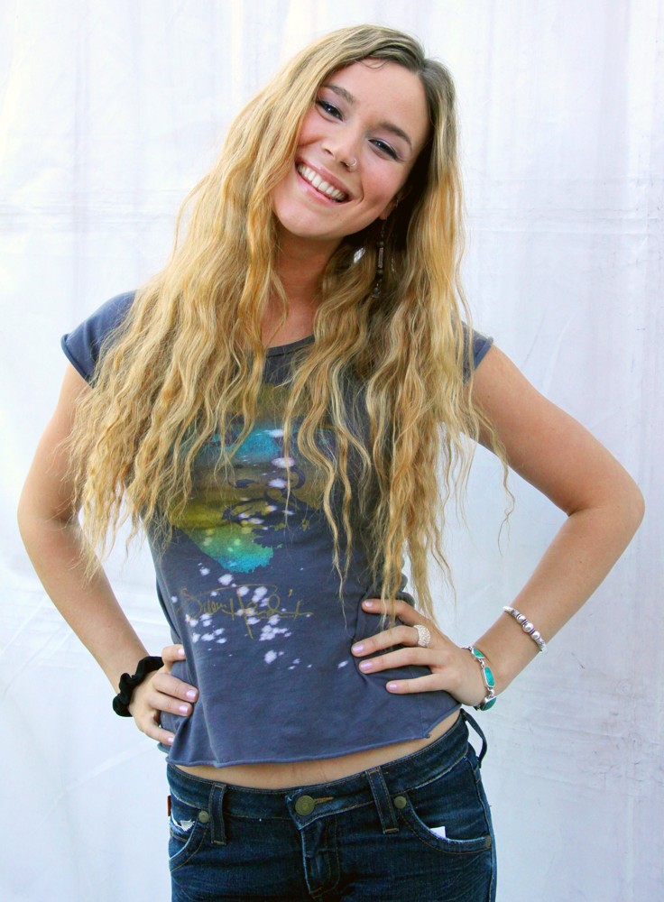 Nice wallpapers Joss Stone 736x1000px