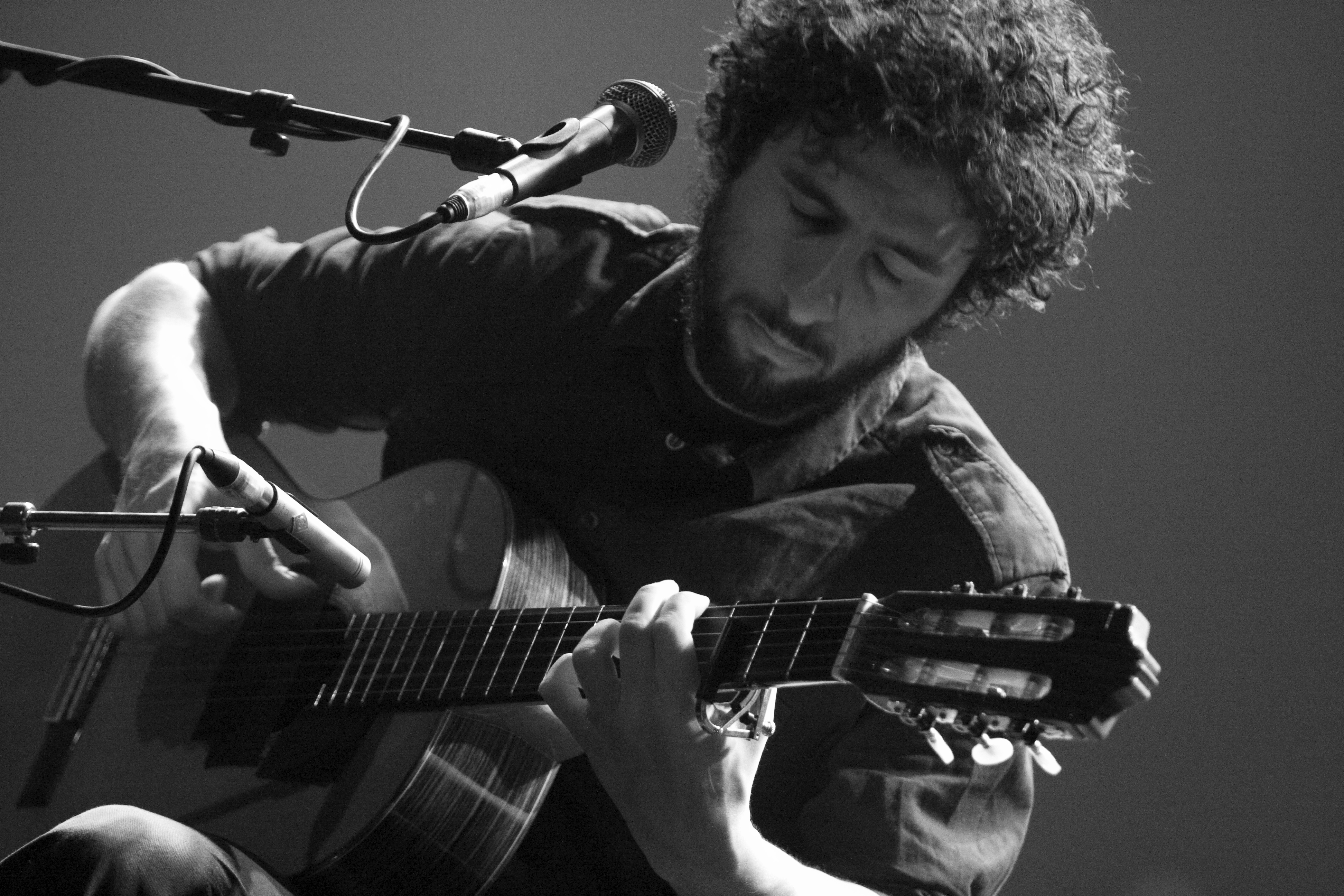 José González #10