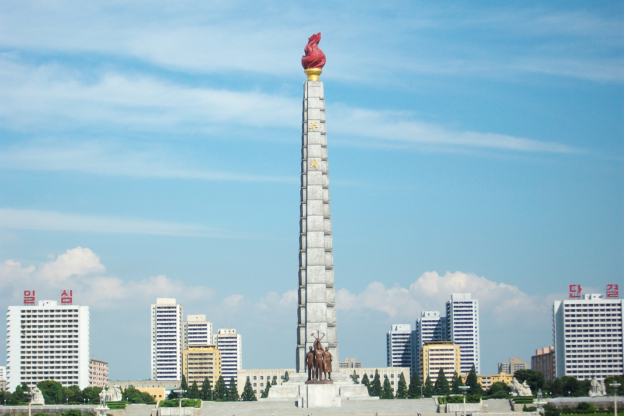 HQ Juche Tower Wallpapers | File 1142.42Kb