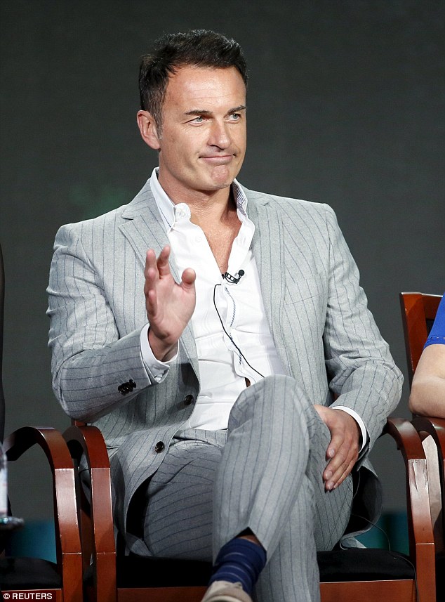 HD Quality Wallpaper | Collection: Celebrity, 634x857 Julian Mcmahon