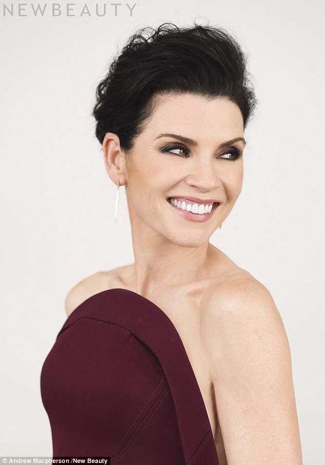 Nice Images Collection: Julianna Margulies Desktop Wallpapers