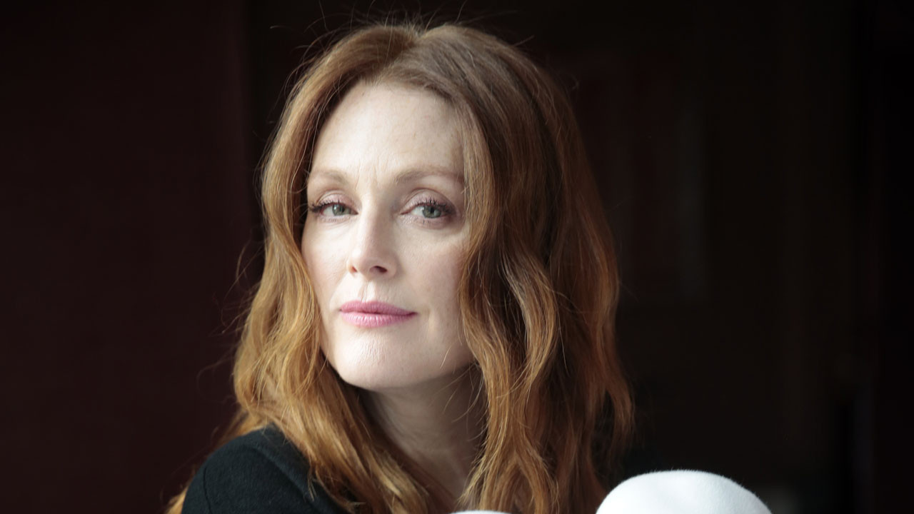 HD Quality Wallpaper | Collection: Celebrity, 1280x720 Julianne Moore