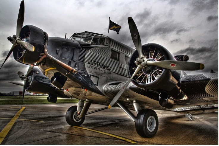 Amazing Junkers Ju 52 Pictures & Backgrounds