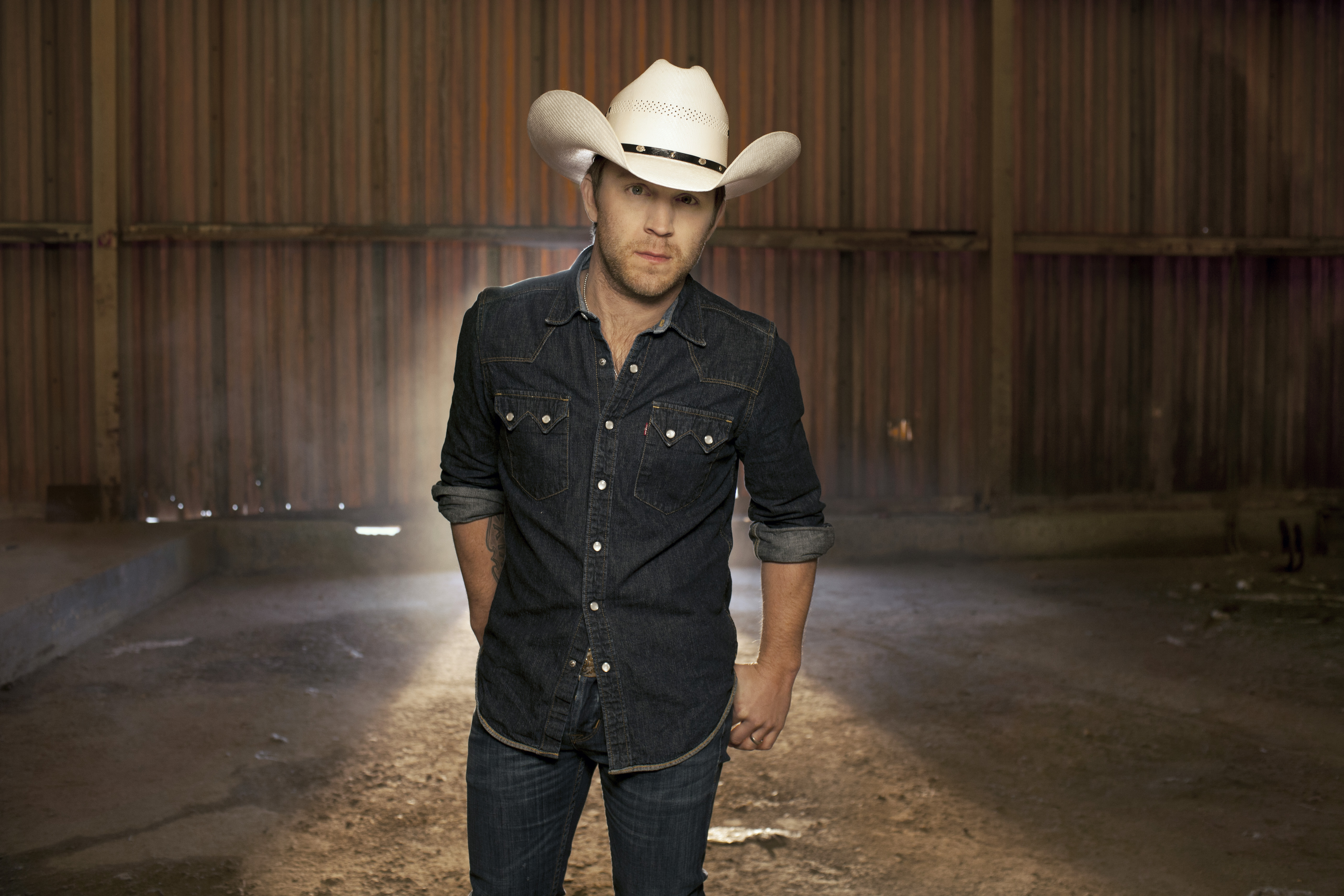 Justin Moore #17