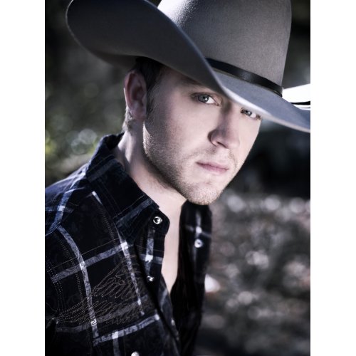 Justin Moore #4