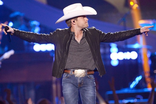 Justin Moore #13