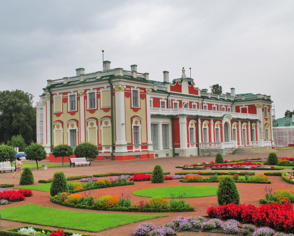 Kadriorg Palace High Quality Background on Wallpapers Vista