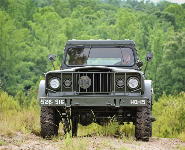 618x500 > Kaiser Jeep M715 Wallpapers