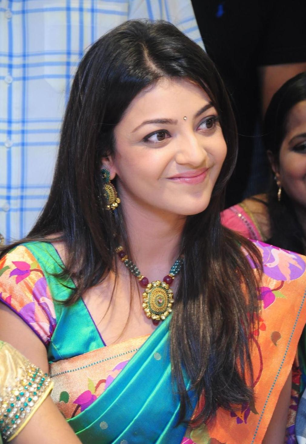 HD Quality Wallpaper | Collection: Celebrity, 1010x1466 Kajal Aggarwal
