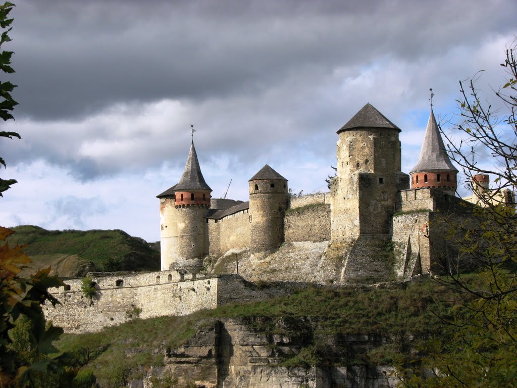 HQ Kamianets-Podilskyi Castle Wallpapers | File 131.44Kb