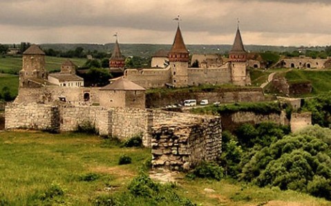 Amazing Kamianets-Podilskyi Castle Pictures & Backgrounds