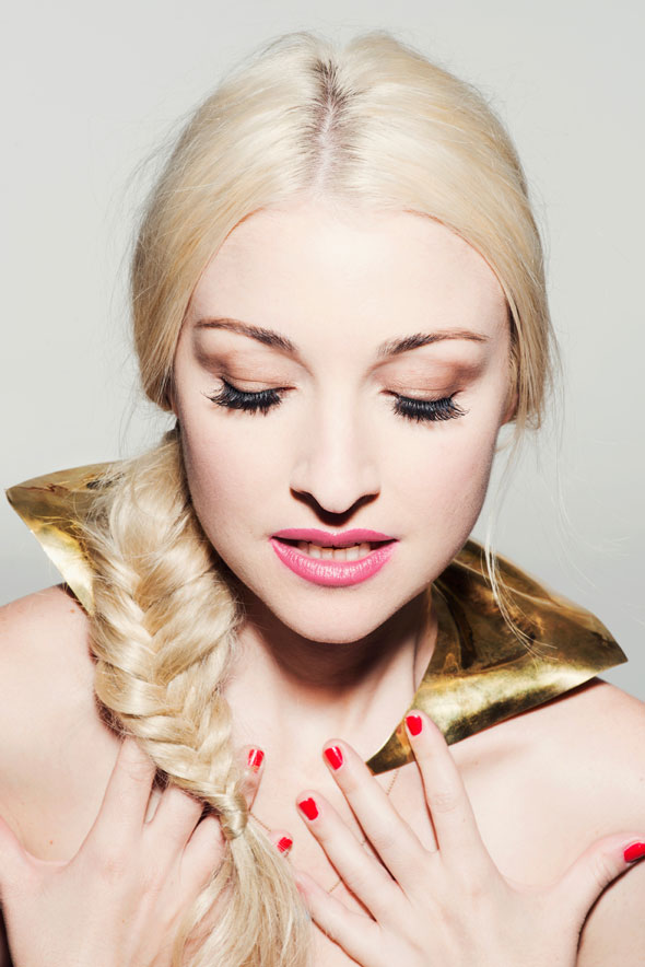 HD Quality Wallpaper | Collection: Music, 590x884 Kate Miller-heidke