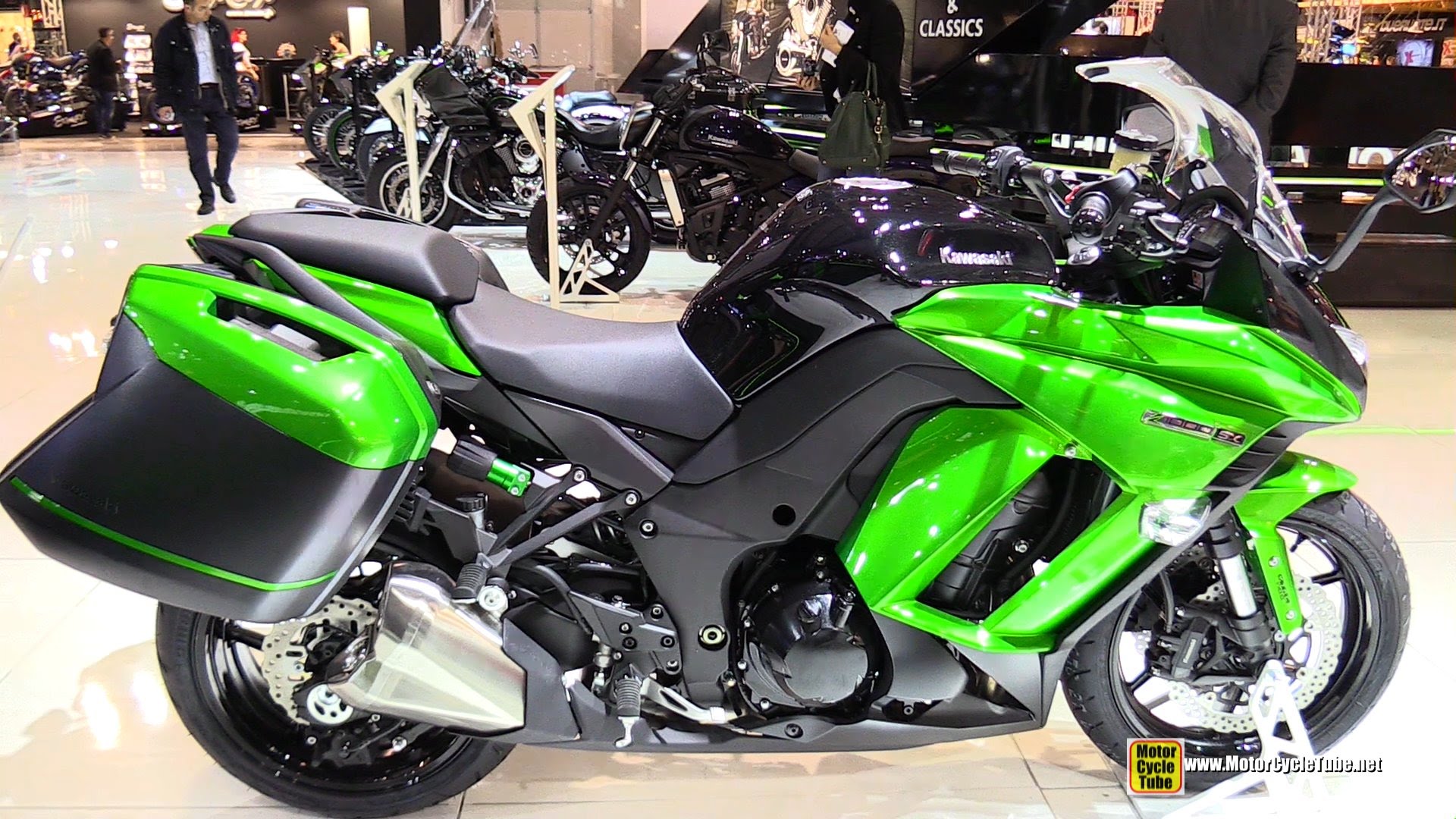 Amazing Kawasaki Z1000SX Pictures & Backgrounds