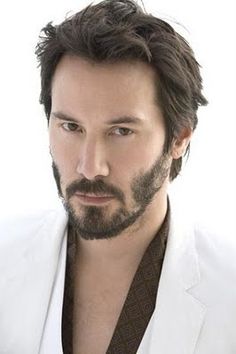 Keanu Reeves High Quality Background on Wallpapers Vista