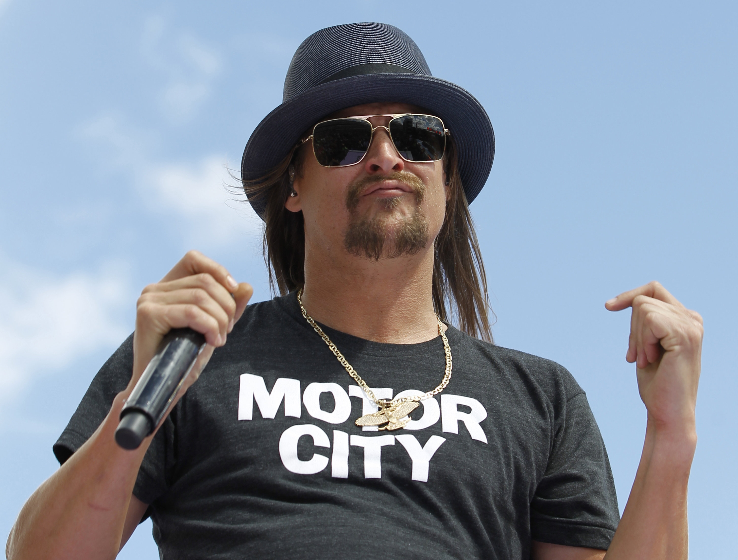 Amazing Kid Rock Pictures & Backgrounds
