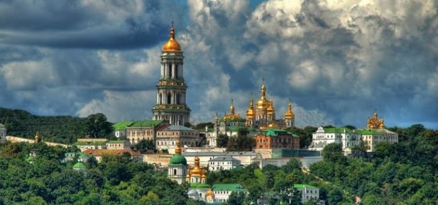 Amazing Kiev Pechersk Lavra Pictures & Backgrounds