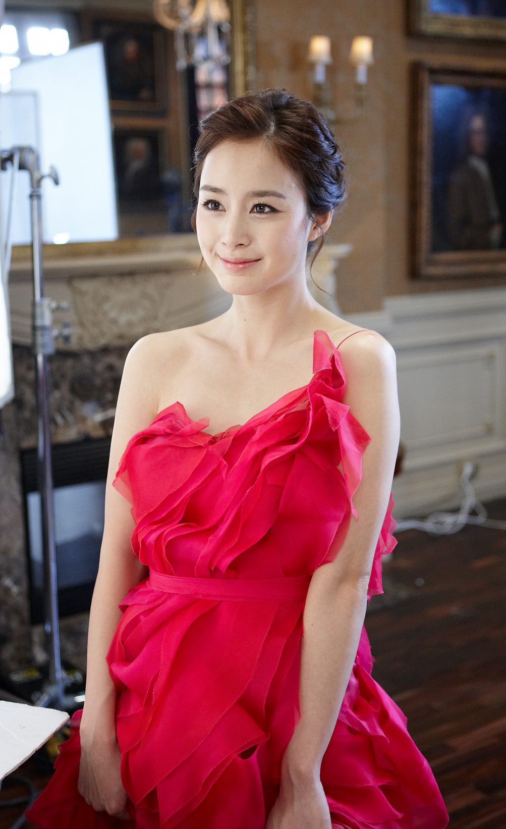Amazing Kim Tae-hee Pictures & Backgrounds