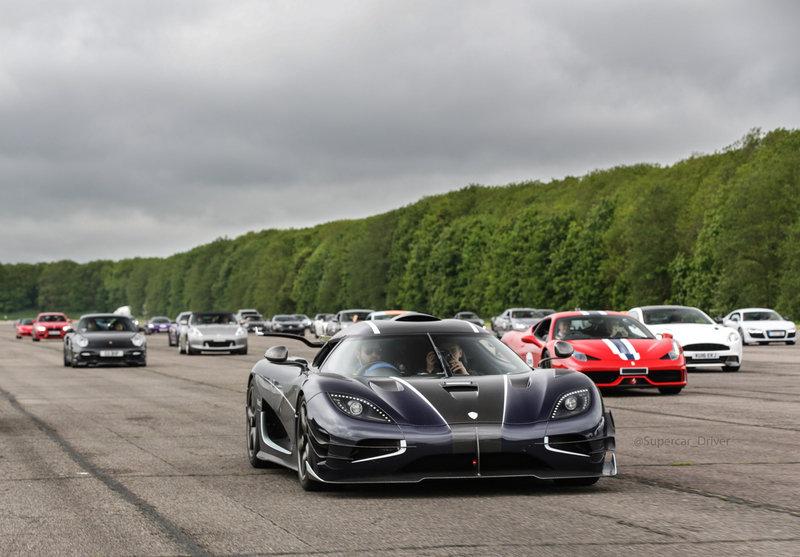 Koenigsegg One:1 Backgrounds, Compatible - PC, Mobile, Gadgets| 800x557 px