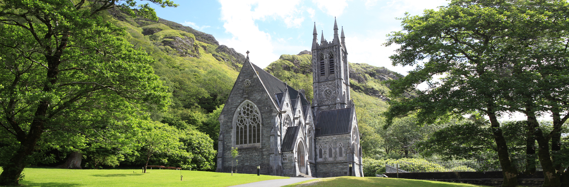 Nice Images Collection: Kylemore Abbey Desktop Wallpapers